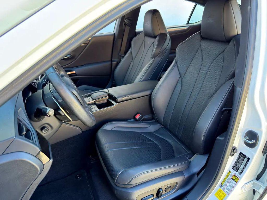 used 2022 Lexus ES 350 car, priced at $34,990