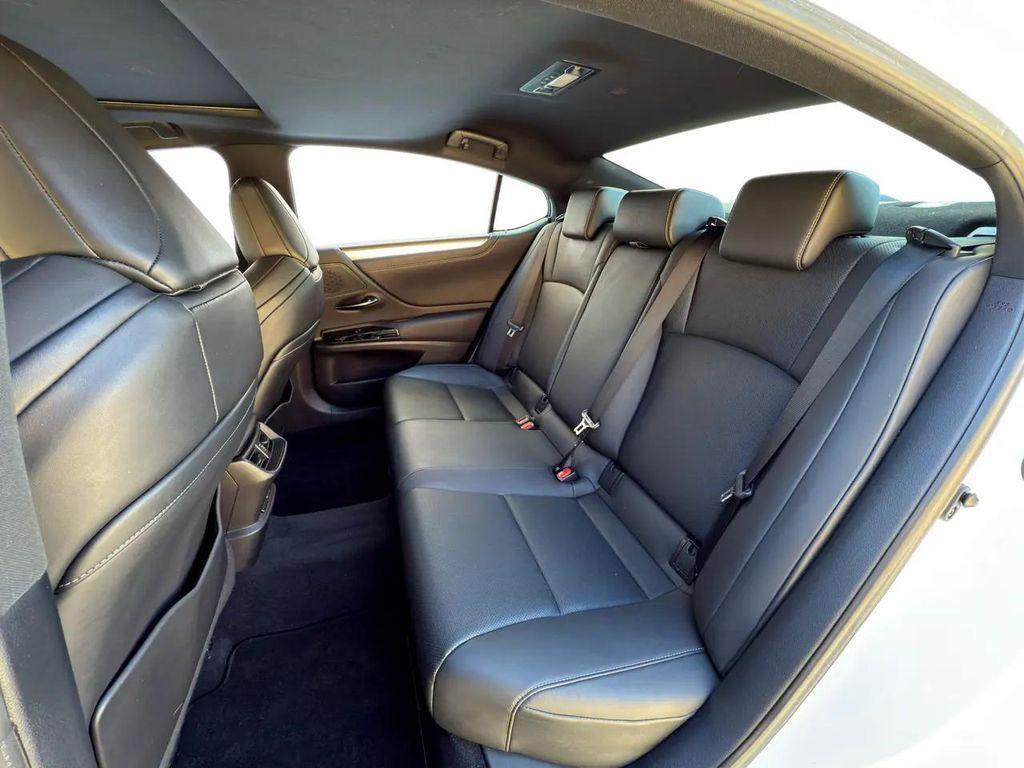 used 2022 Lexus ES 350 car, priced at $34,990