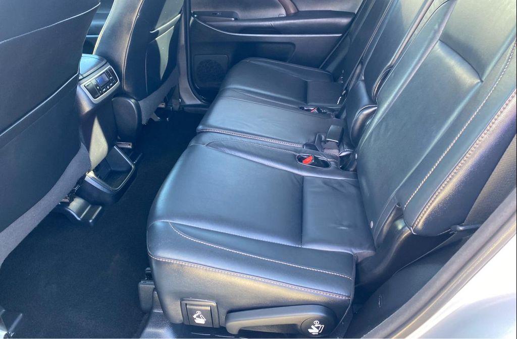used 2015 Toyota Highlander car, priced at $19,990