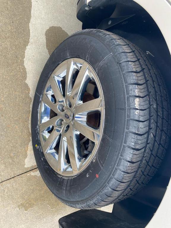 used 2013 Ford Edge car, priced at $7,990