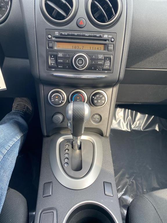 used 2013 Nissan Rogue car, priced at $9,990