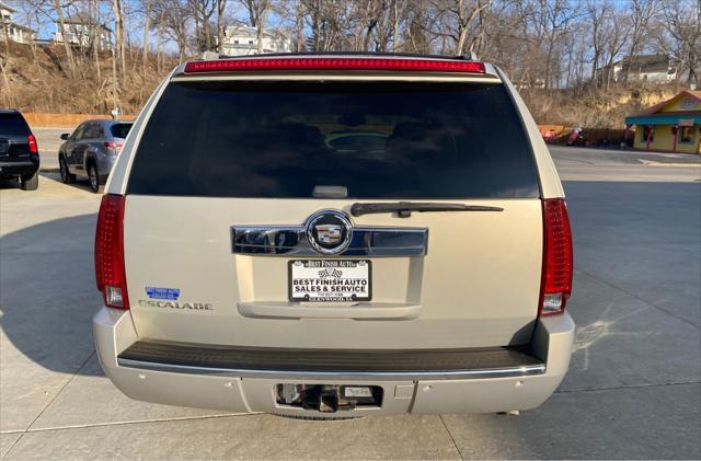 used 2007 Cadillac Escalade car, priced at $10,990