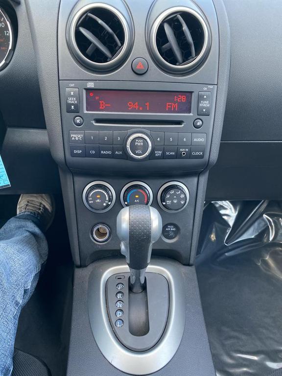 used 2010 Nissan Rogue car, priced at $7,990