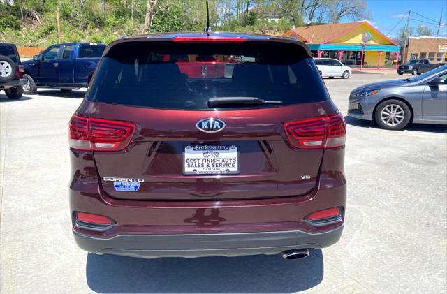 used 2019 Kia Sorento car, priced at $14,990