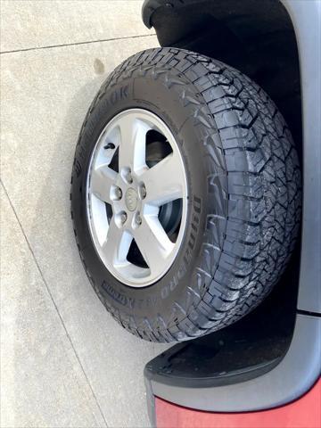 used 2012 Jeep Grand Cherokee car, priced at $11,990