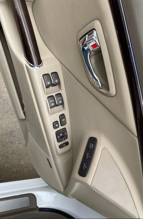 used 2009 Hyundai Azera car, priced at $6,990