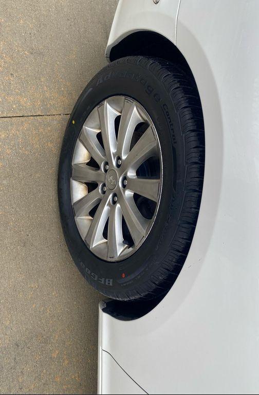 used 2009 Hyundai Azera car, priced at $6,990