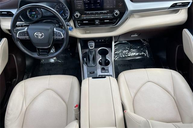 used 2020 Toyota Highlander Hybrid car, priced at $43,981