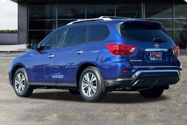 used 2018 Nissan Pathfinder car, priced at $17,961