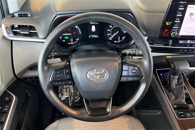 used 2022 Toyota Sienna car, priced at $35,981
