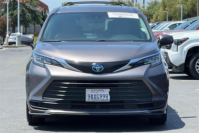 used 2022 Toyota Sienna car, priced at $35,981