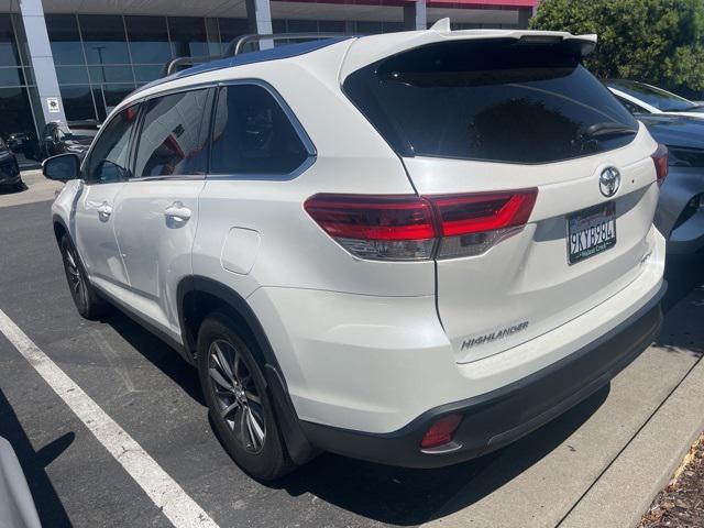used 2019 Toyota Highlander car, priced at $27,981