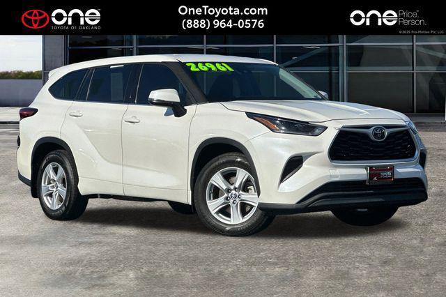 used 2021 Toyota Highlander car, priced at $26,961