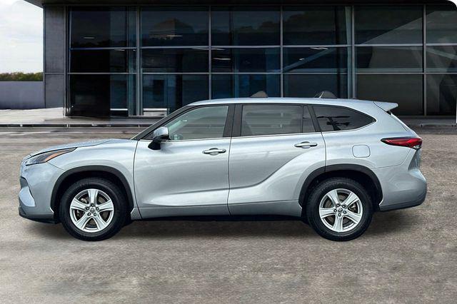 used 2023 Toyota Highlander car, priced at $31,983
