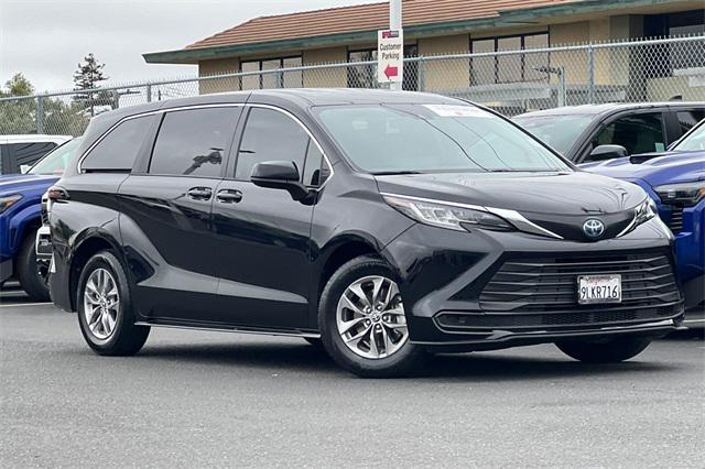 used 2023 Toyota Sienna car, priced at $34,481