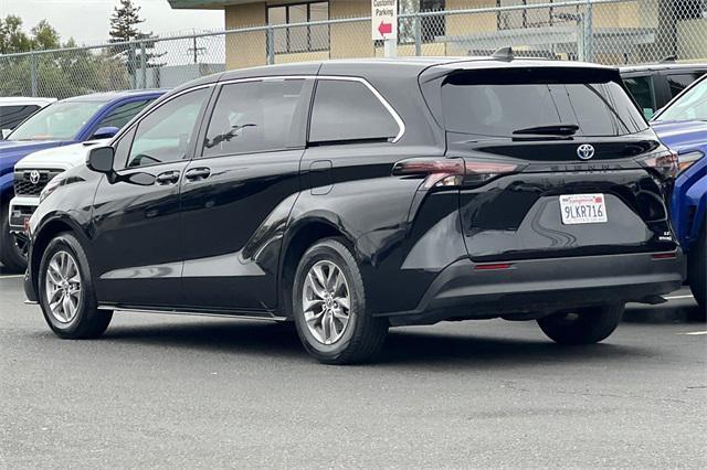 used 2023 Toyota Sienna car, priced at $34,481