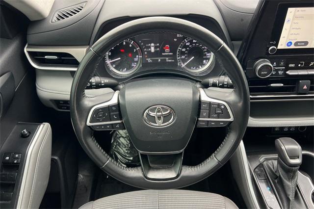 used 2023 Toyota Highlander car, priced at $28,961