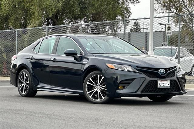 used 2020 Toyota Camry Hybrid car, priced at $23,484