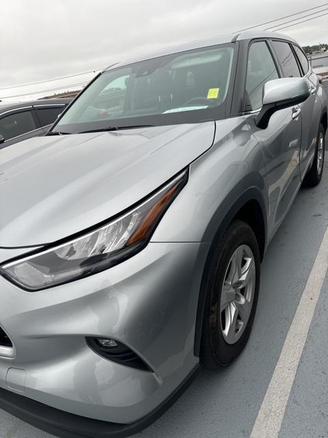 used 2020 Toyota Highlander car, priced at $30,961