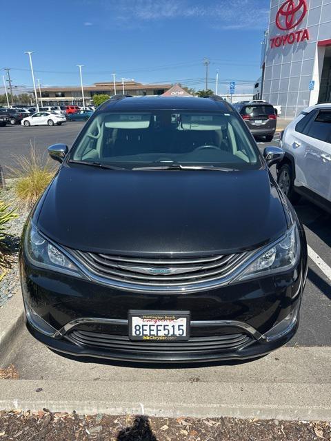 used 2018 Chrysler Pacifica Hybrid car, priced at $17,961