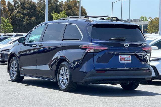 used 2021 Toyota Sienna car, priced at $39,565