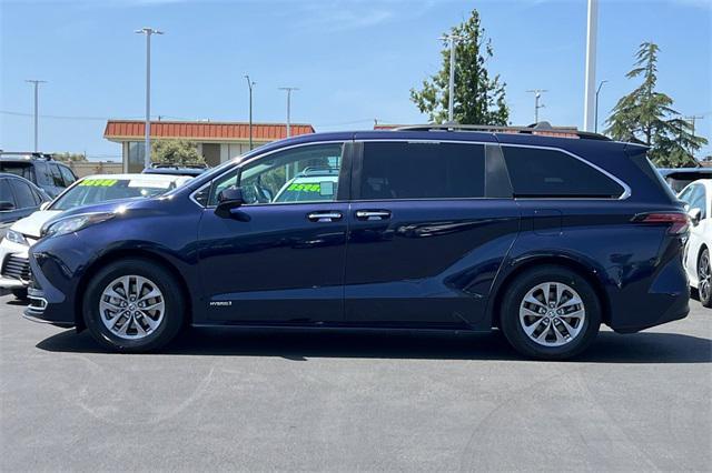 used 2021 Toyota Sienna car, priced at $39,565