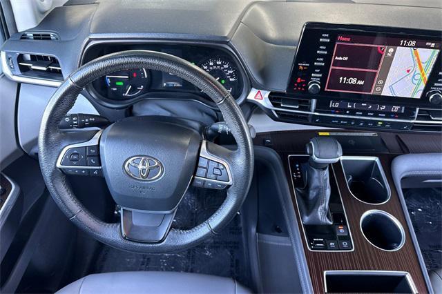 used 2021 Toyota Sienna car, priced at $39,565