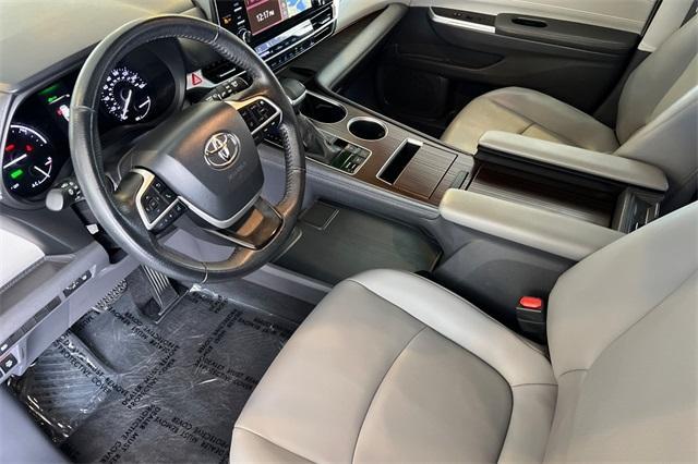 used 2021 Toyota Sienna car, priced at $43,962