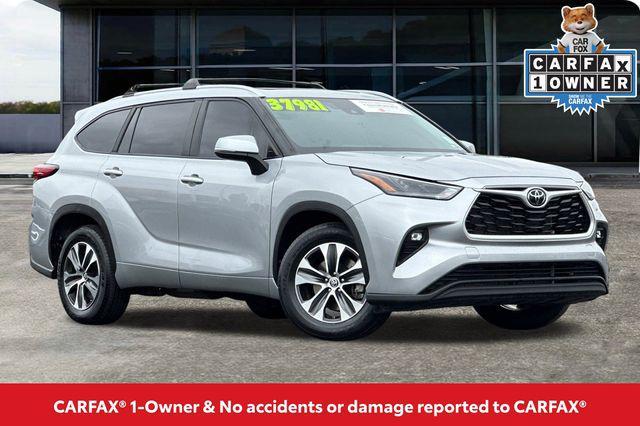 used 2023 Toyota Highlander car, priced at $36,585