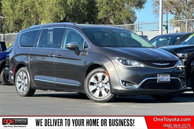 used 2020 Chrysler Pacifica Hybrid car, priced at $29,962