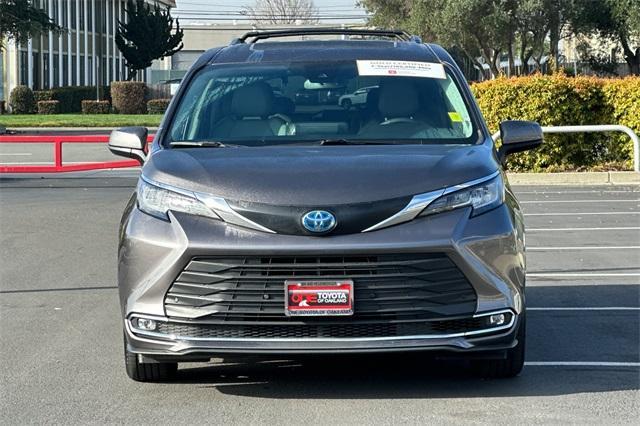 used 2023 Toyota Sienna car, priced at $48,981