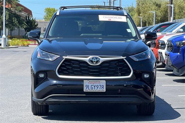 used 2024 Toyota Highlander car, priced at $47,981