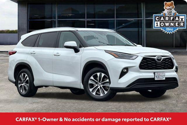 used 2023 Toyota Highlander car, priced at $33,982