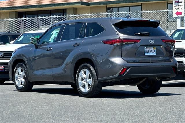 used 2021 Toyota Highlander car, priced at $30,461