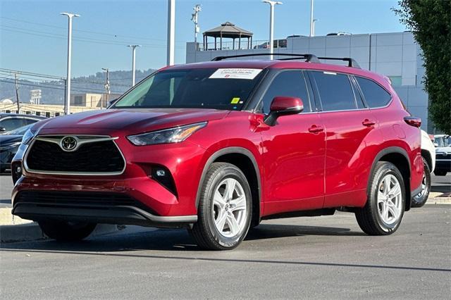 used 2022 Toyota Highlander car, priced at $30,983