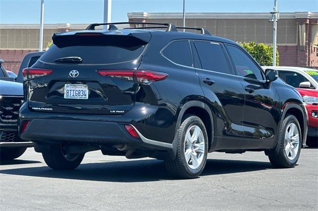 used 2020 Toyota Highlander car, priced at $25,562