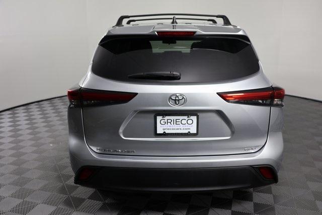 used 2023 Toyota Highlander car, priced at $37,777
