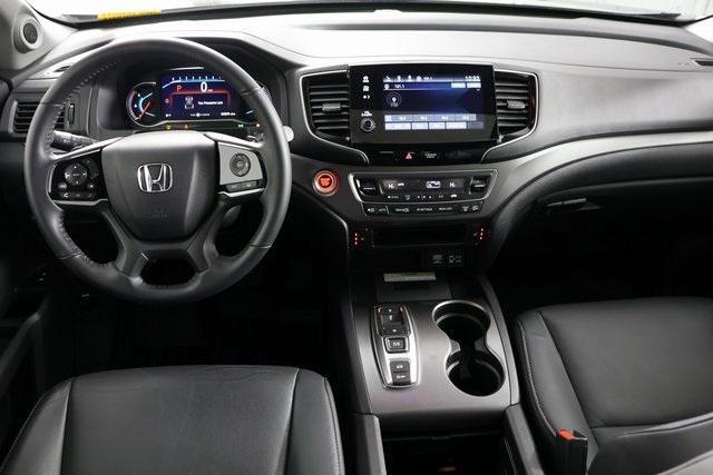 used 2022 Honda Pilot car, priced at $31,800