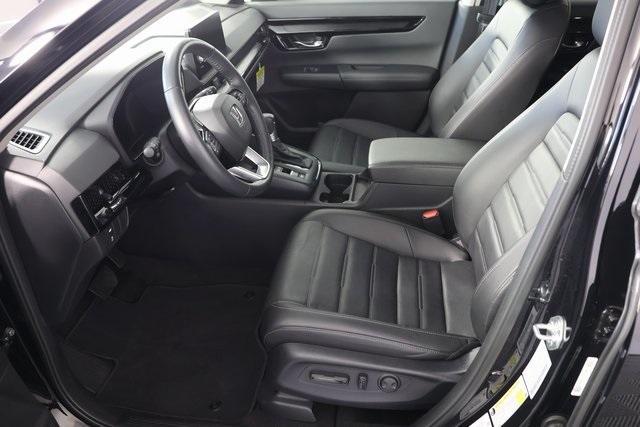 used 2025 Honda CR-V car, priced at $36,000
