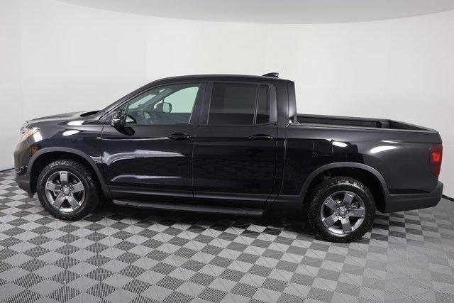 used 2025 Honda Ridgeline car, priced at $40,000