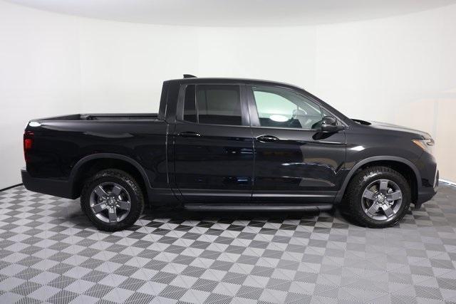 used 2025 Honda Ridgeline car, priced at $40,000