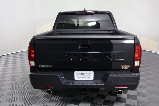 used 2025 Honda Ridgeline car, priced at $40,000