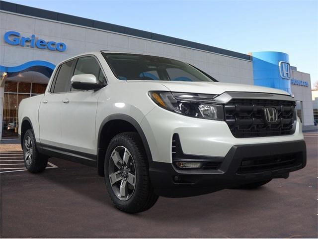 new 2025 Honda Ridgeline car, priced at $45,330