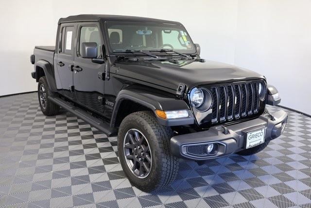 used 2021 Jeep Gladiator car, priced at $32,000