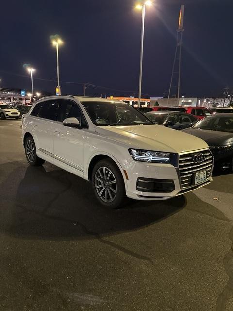 used 2017 Audi Q7 car