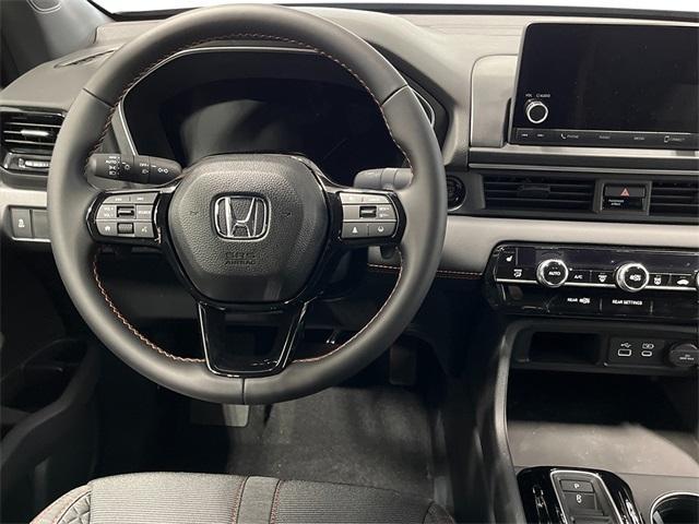 new 2025 Honda Pilot car, priced at $44,205