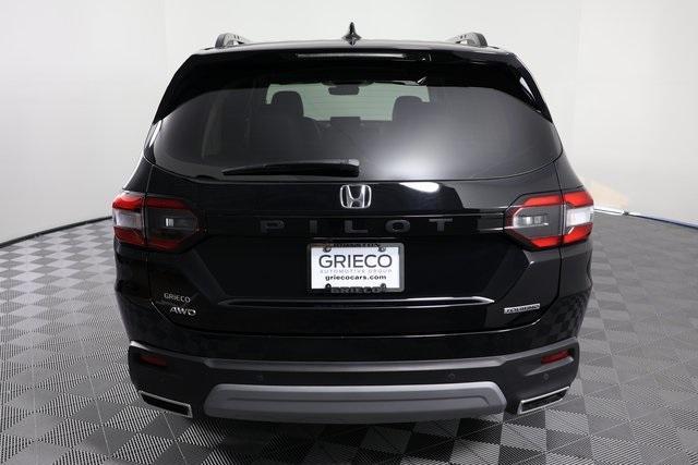 used 2024 Honda Pilot car, priced at $46,692