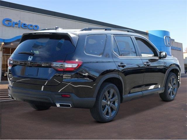 new 2025 Honda Pilot car, priced at $43,795