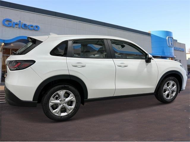 new 2025 Honda HR-V car, priced at $28,750