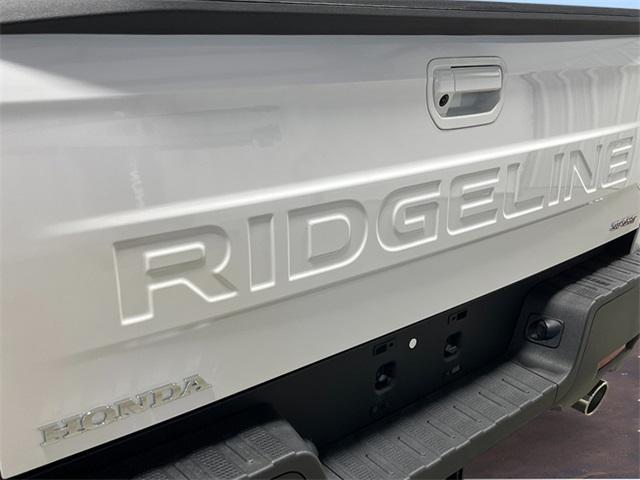new 2025 Honda Ridgeline car, priced at $40,555